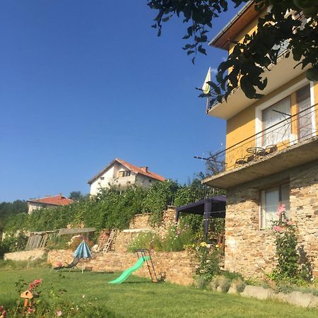 Къща за гости Агуш Kribul Екстериор снимка